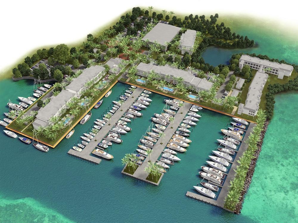 Oceans Edge Key West Resort 4*