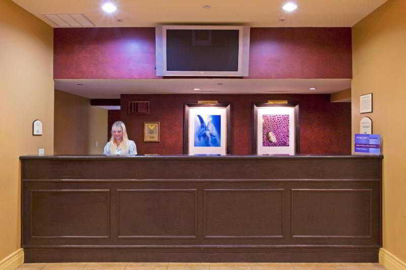 Crowne Plaza Melbourne-oceanfront By Ihg Resort 3*