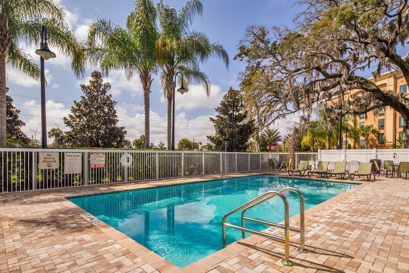 Express & Orlando - Apopka By Ihg 3*