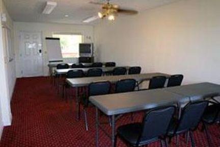 Quality & Mt Dora North Hotel
