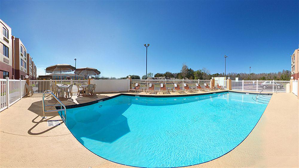 Hotel Spot X Tampa - By The Red Collection Wesley Chapel