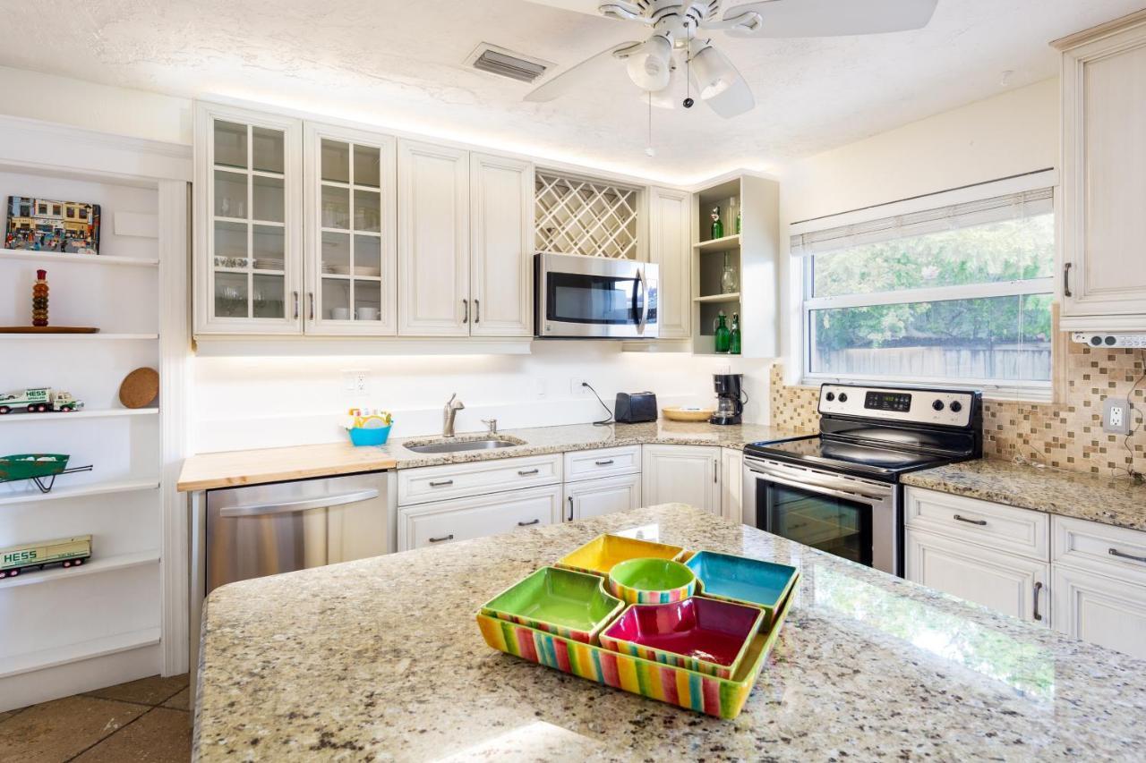 Home By Beach 2 - Vanderbilt Beach Holiday home *
