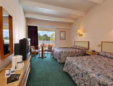 Howard Johnson Express North Busch Gar Hotel Tampa