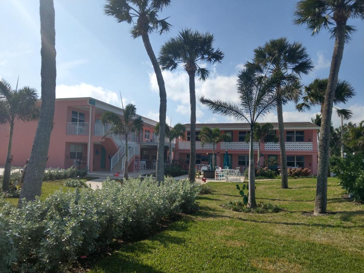 Hotel Caribbean Shores Waterfront 3*