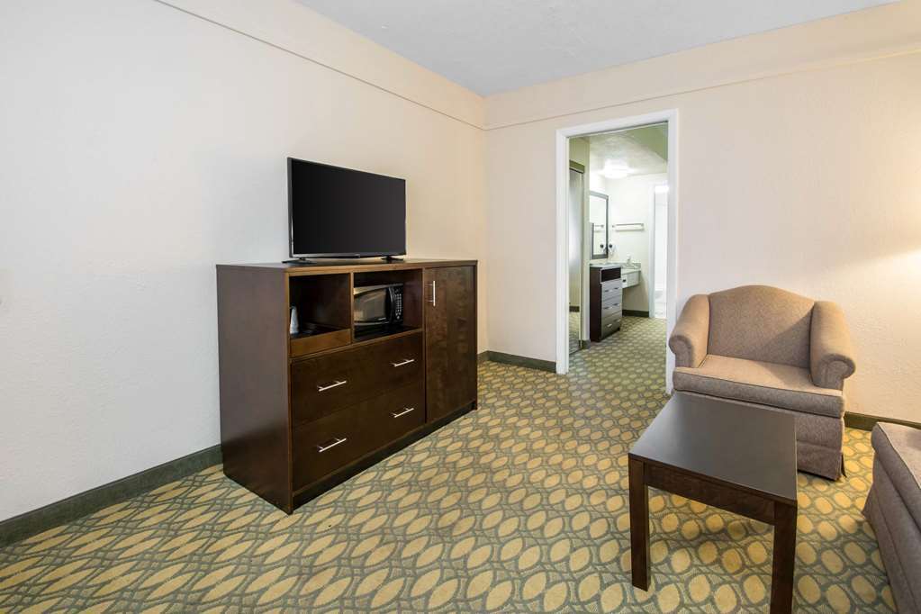 Quality & Jacksonville-baymeadows