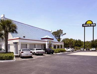 Days By Wyndham Daytona Speedway Hotel 2*