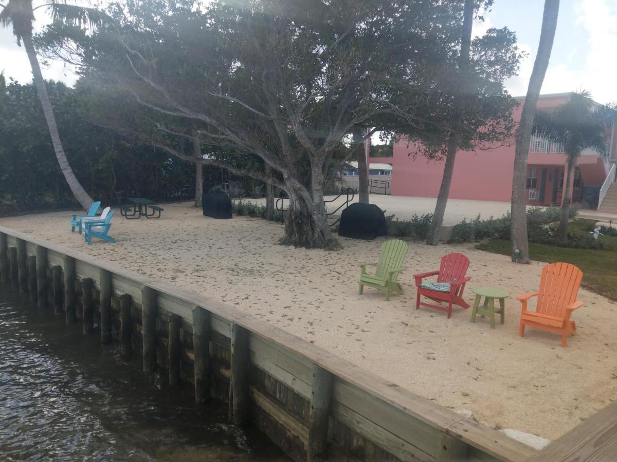 Caribbean Shores Waterfront Hotel 3*