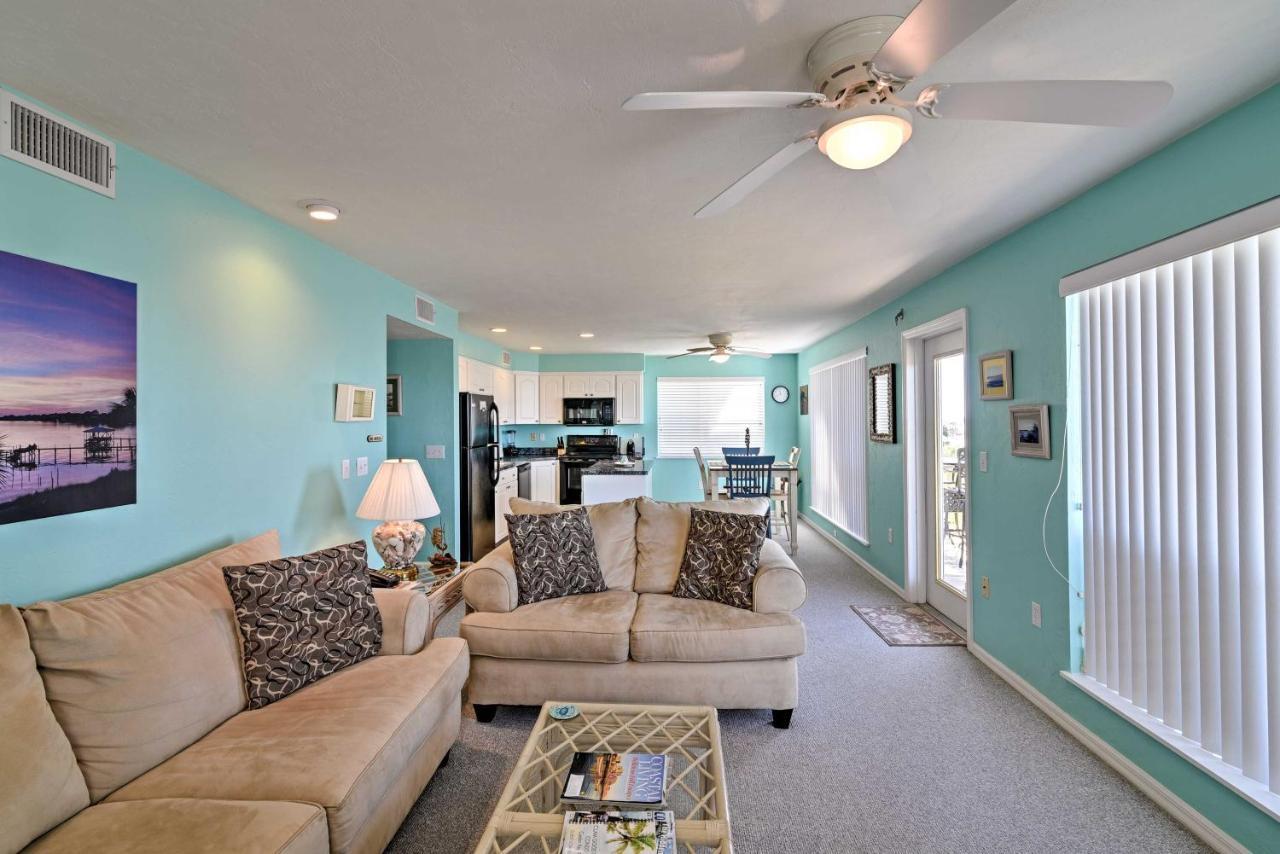 Apartment Beachfront With Pool, And Views! Cedar Key