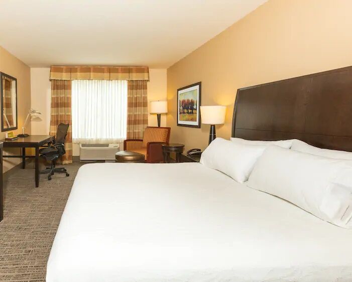 Hotel Hilton Garden Airport 3*