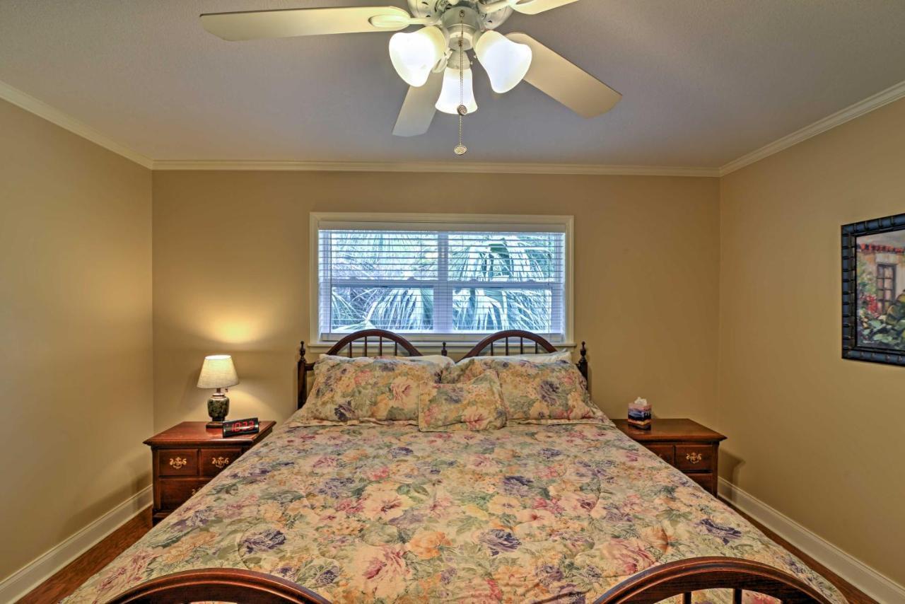 Crystal River On 1 Acre With Deck And Porch! Holiday home