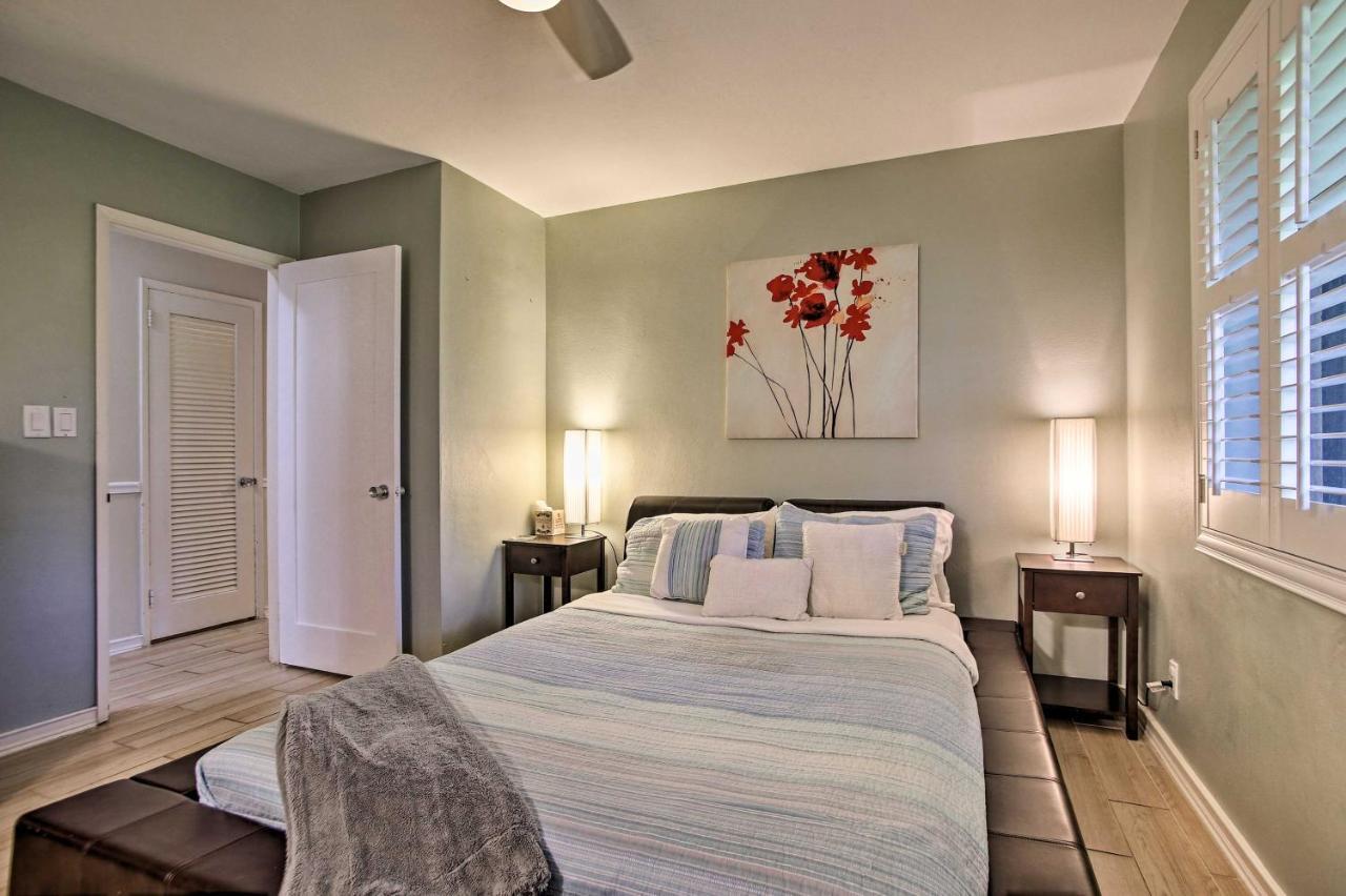 Holiday home Updated And Private Oakland Park Gem About 2 Mi To Fort Lauderdale