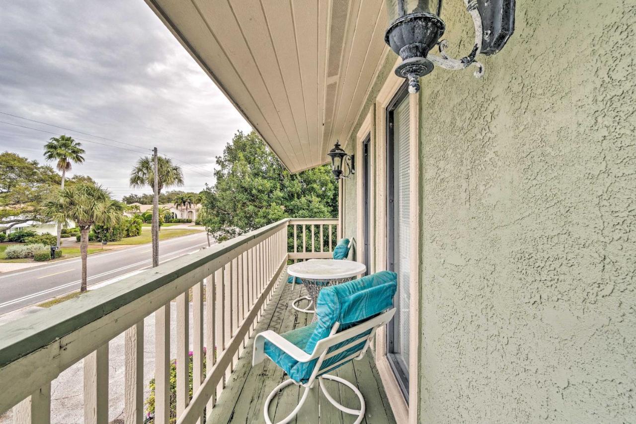 Apartment With Balcony, Walk To Venice