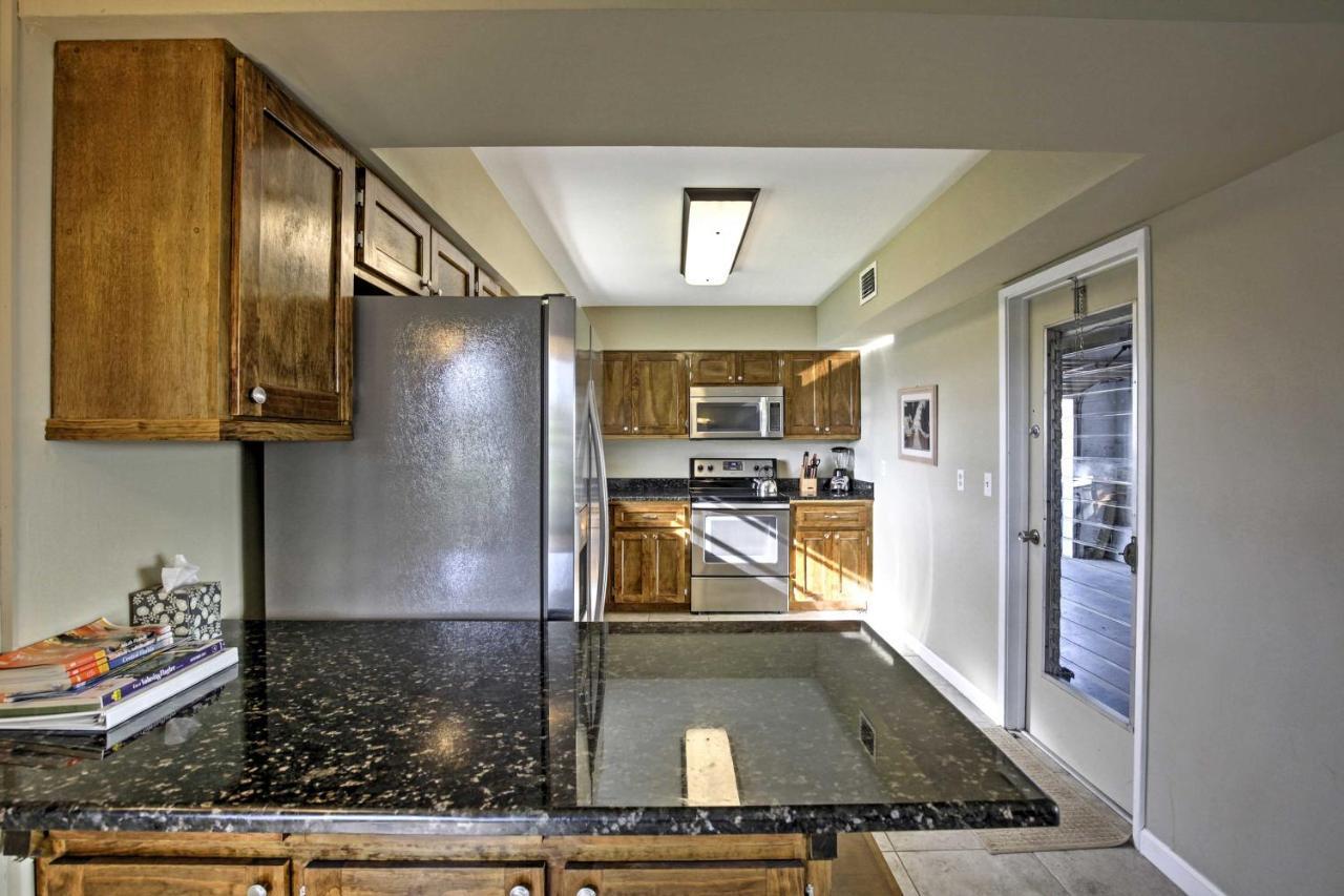 Pet-friendly Daytona Home, Walk To The Ocean