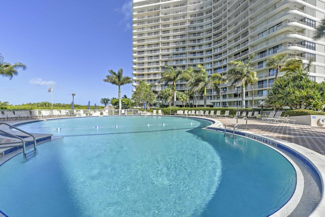 With Balcony And Stunning Ocean Views! * Marco Island