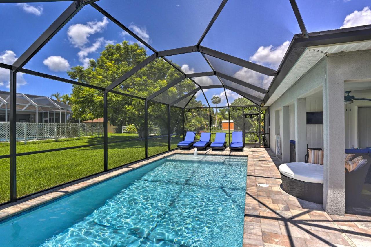 With Lavish Patio And Private Pool! Holiday home *