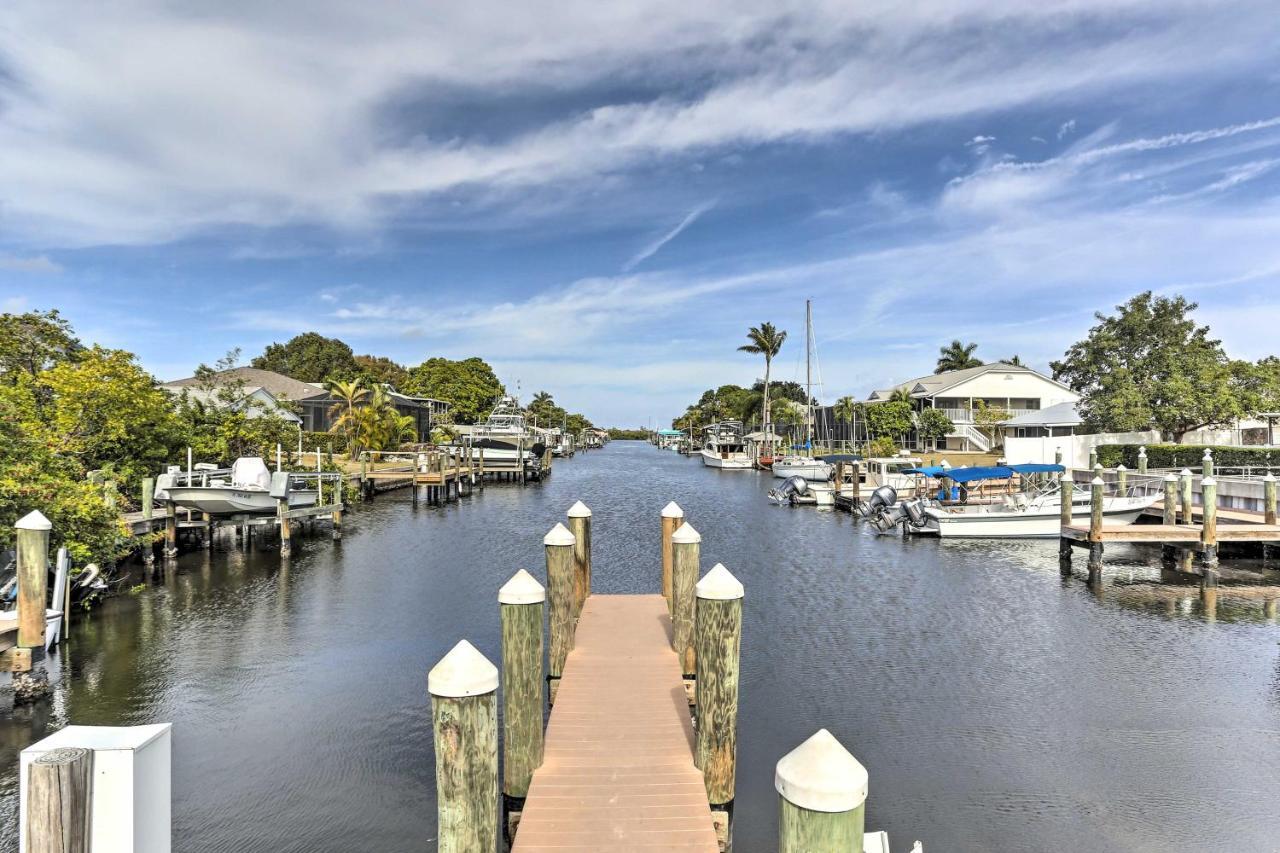 Retreat - Fishing Docks And Canals Nearby!
