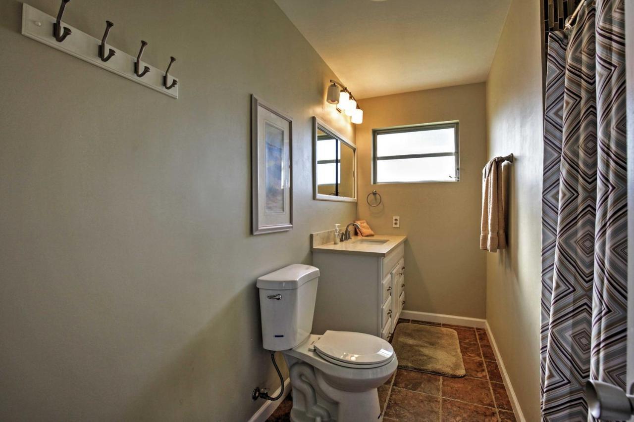 Pet-friendly Daytona Home, Walk To The Ocean Holiday home *