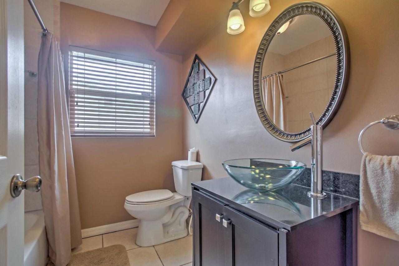 Tropical With Private Dock On Canal! Cape Coral