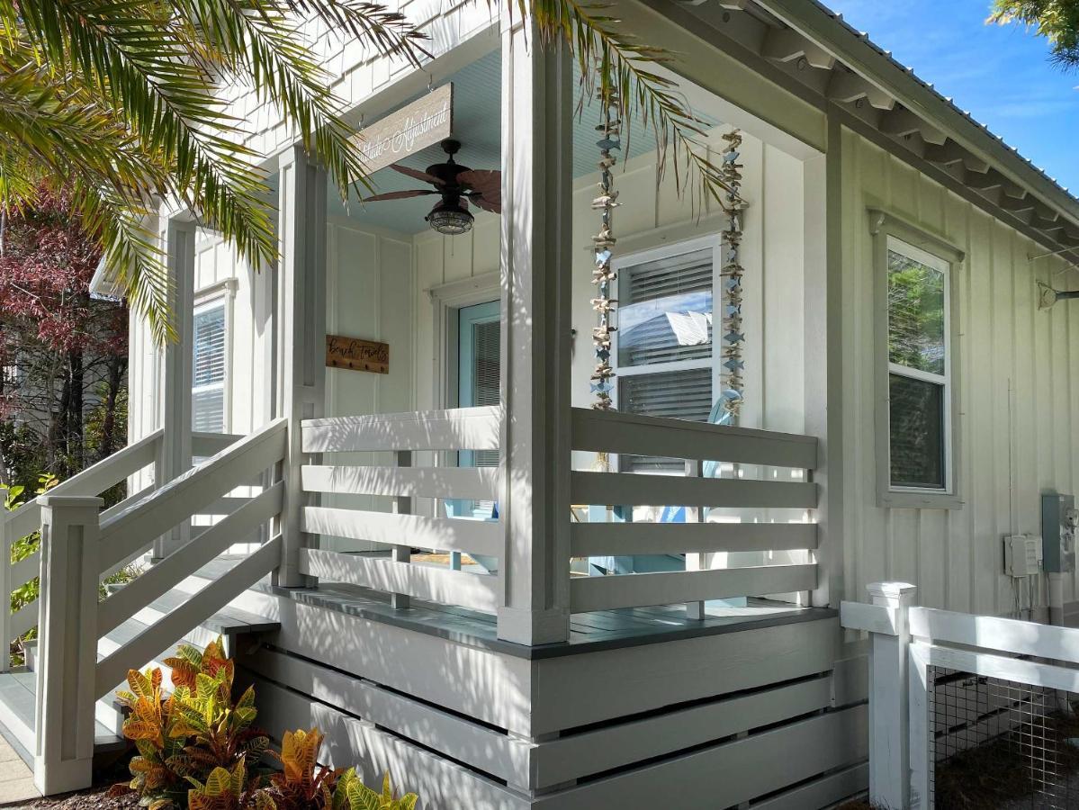 Holiday home Santa Rosa With Pool Access - Half Mi To Beach!