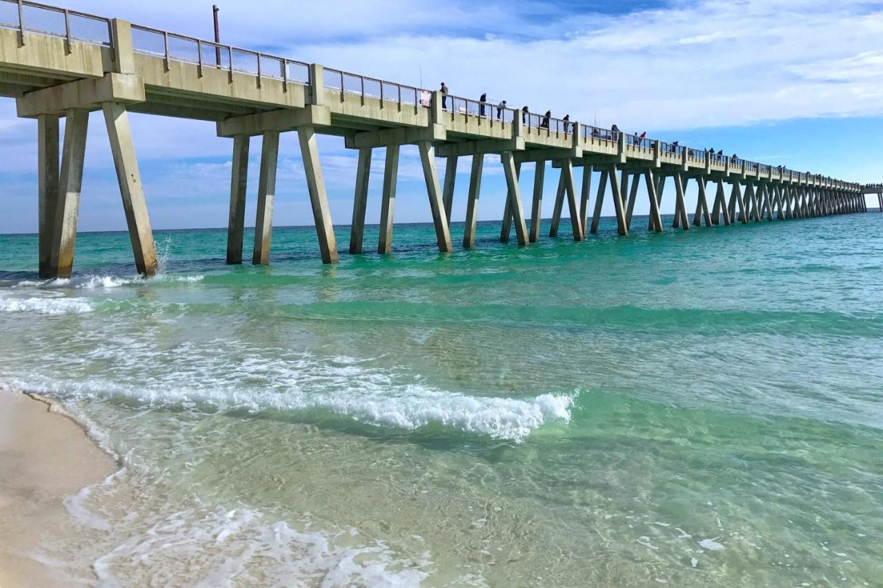 Emerald Hideaway Renovated In Apartment Navarre