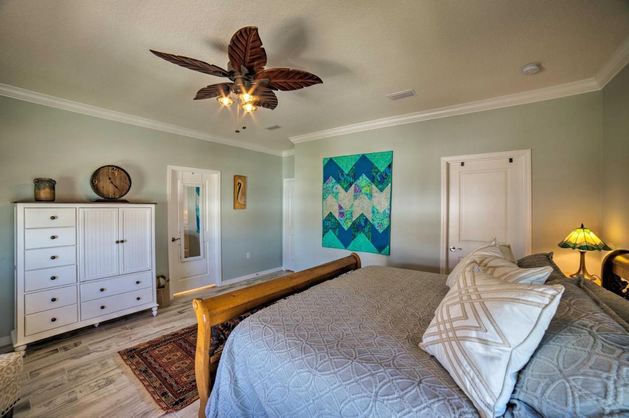 Holiday home Lost Key Golf Townhome Less Than 1 Mi To Beach!
