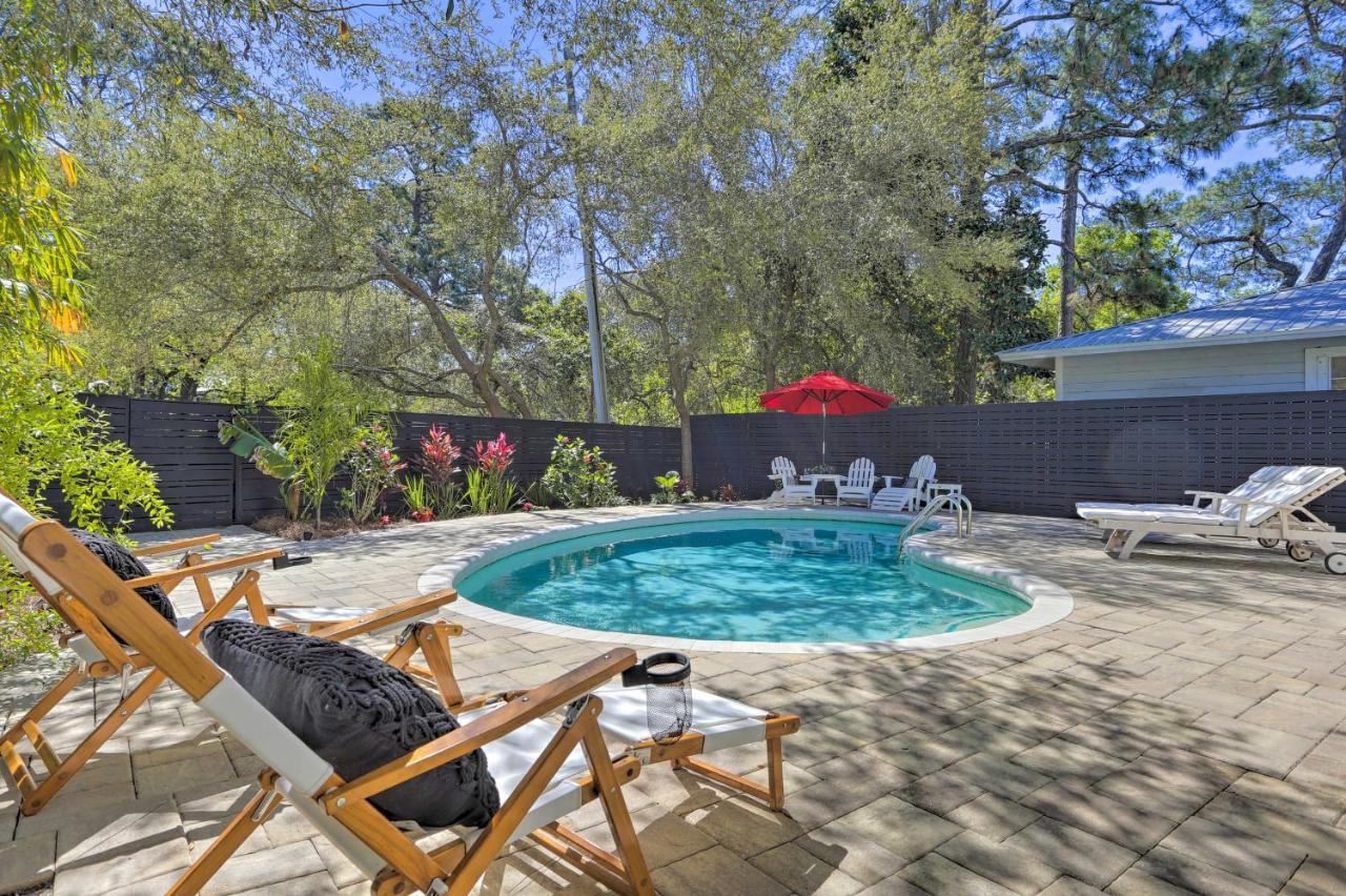 Charming With Pool Steps To Grayton Beach! Holiday home