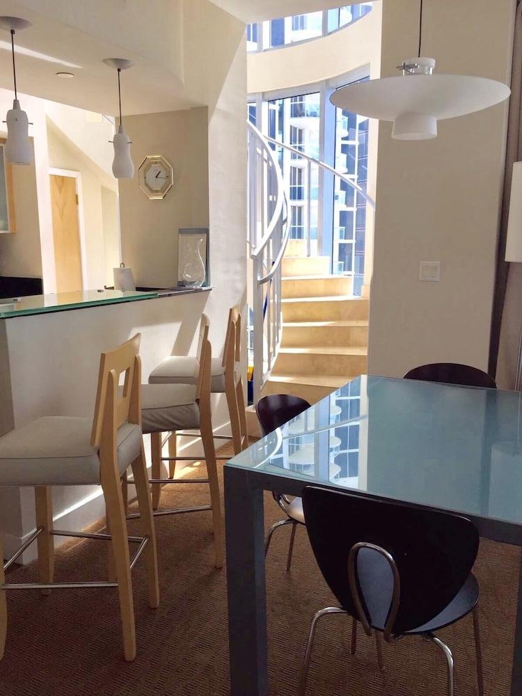 Marenas Aparthotel Sunny Isles Beach