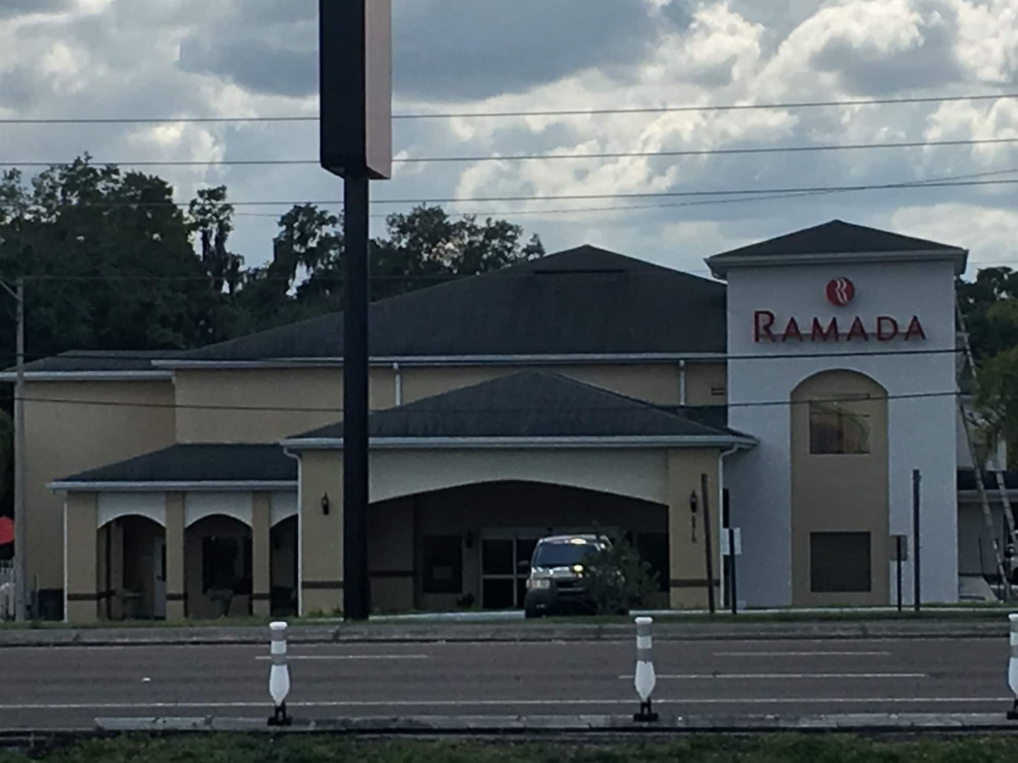 Quality Zephyrhills-dade Inn