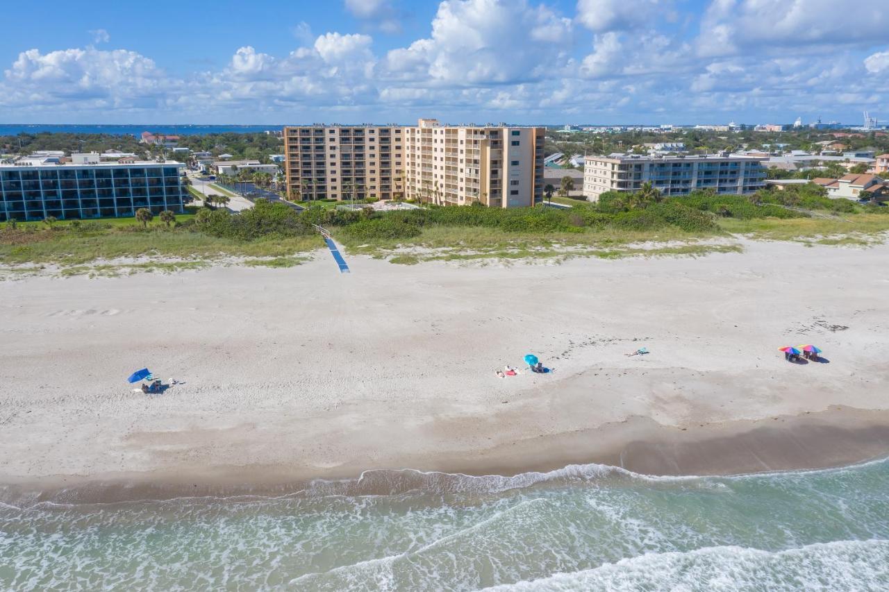 Aparthotel Canaveral Towers