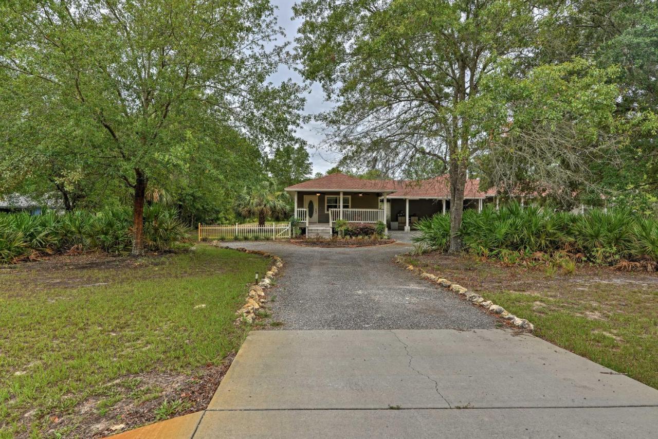 Crystal River On 1 Acre With Deck And Porch! Holiday home *