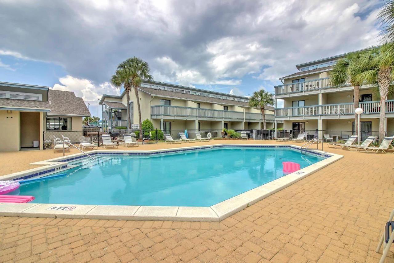 Pcb With Balcony Close To The Beach! Apartment