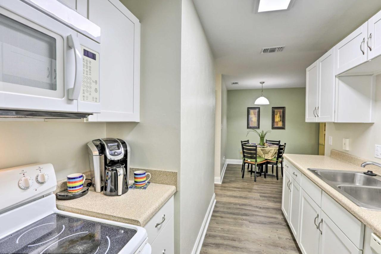 Charming Townhouse About 3 Mi To Fsu! Holiday home *