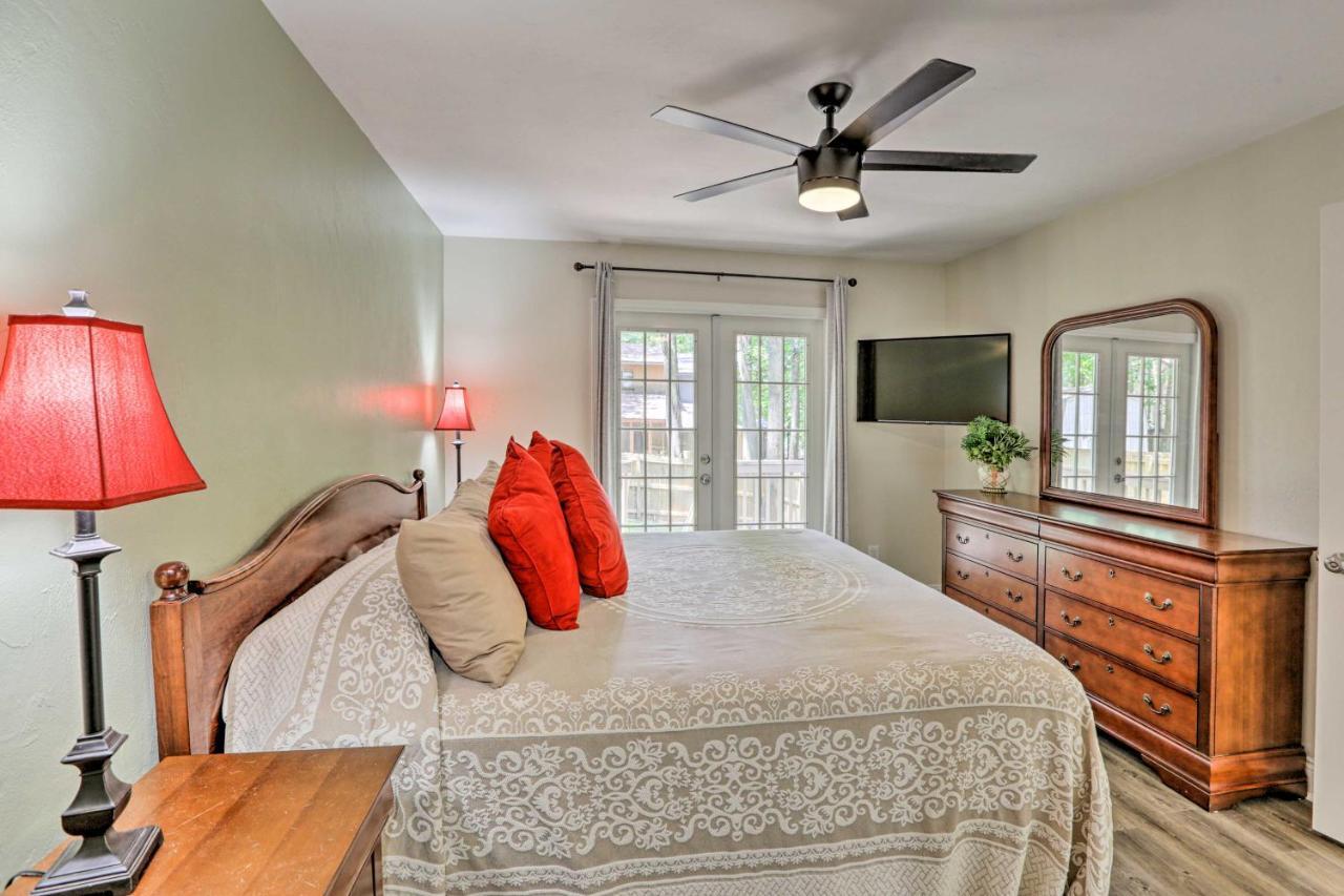Charming Townhouse About 3 Mi To Fsu! Holiday home *