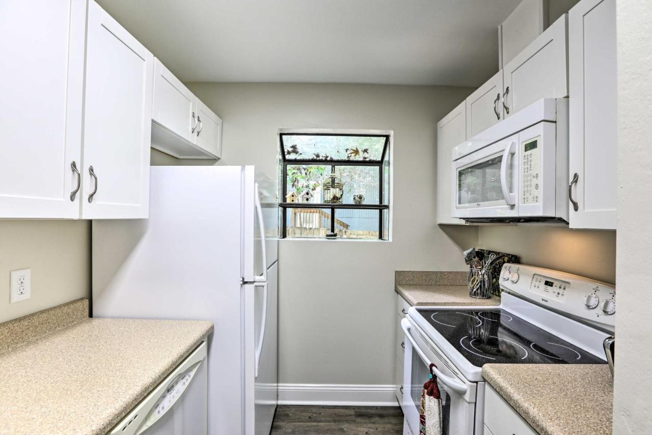 Charming Townhouse About 3 Mi To Fsu! Tallahassee