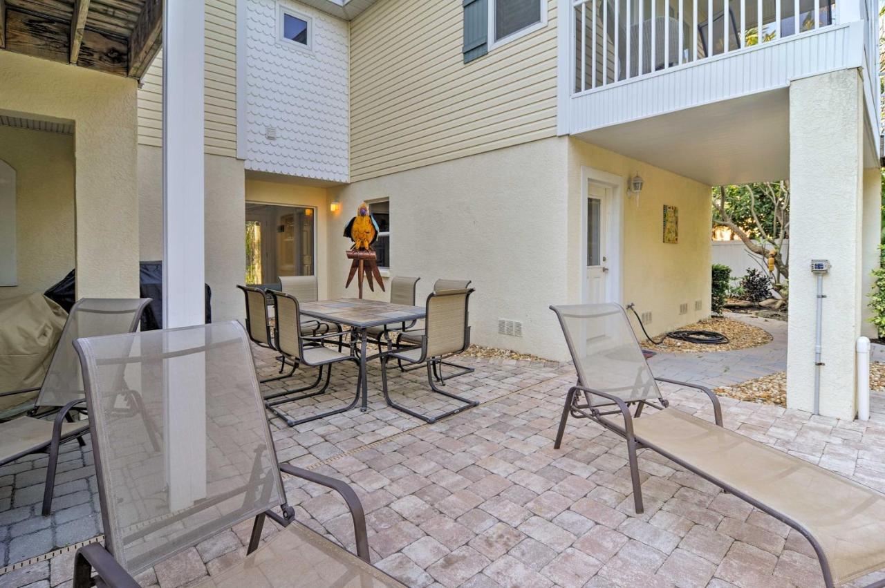 Holiday home Holmes Family Private Pool And 3 Decks!