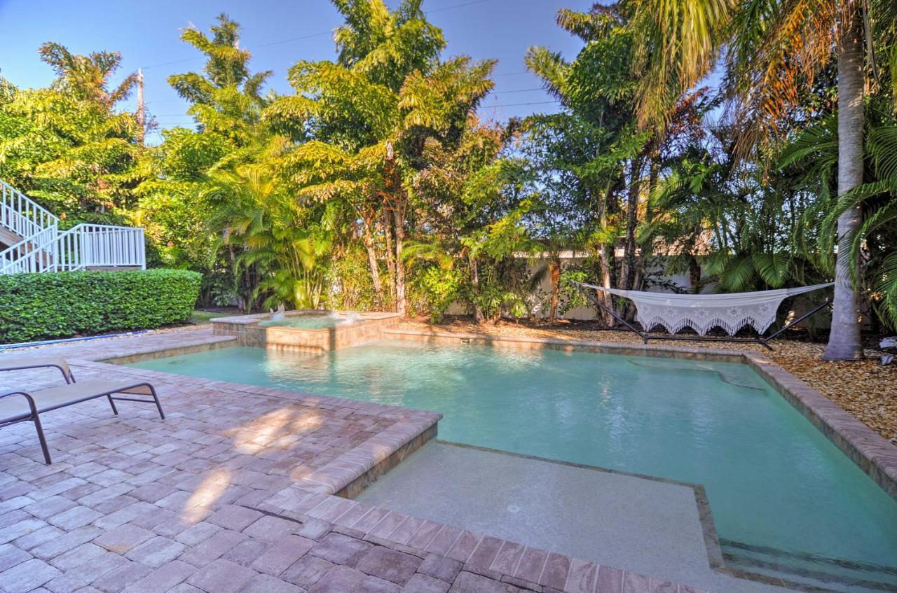 Holmes Family Private Pool And 3 Decks! Holiday home *