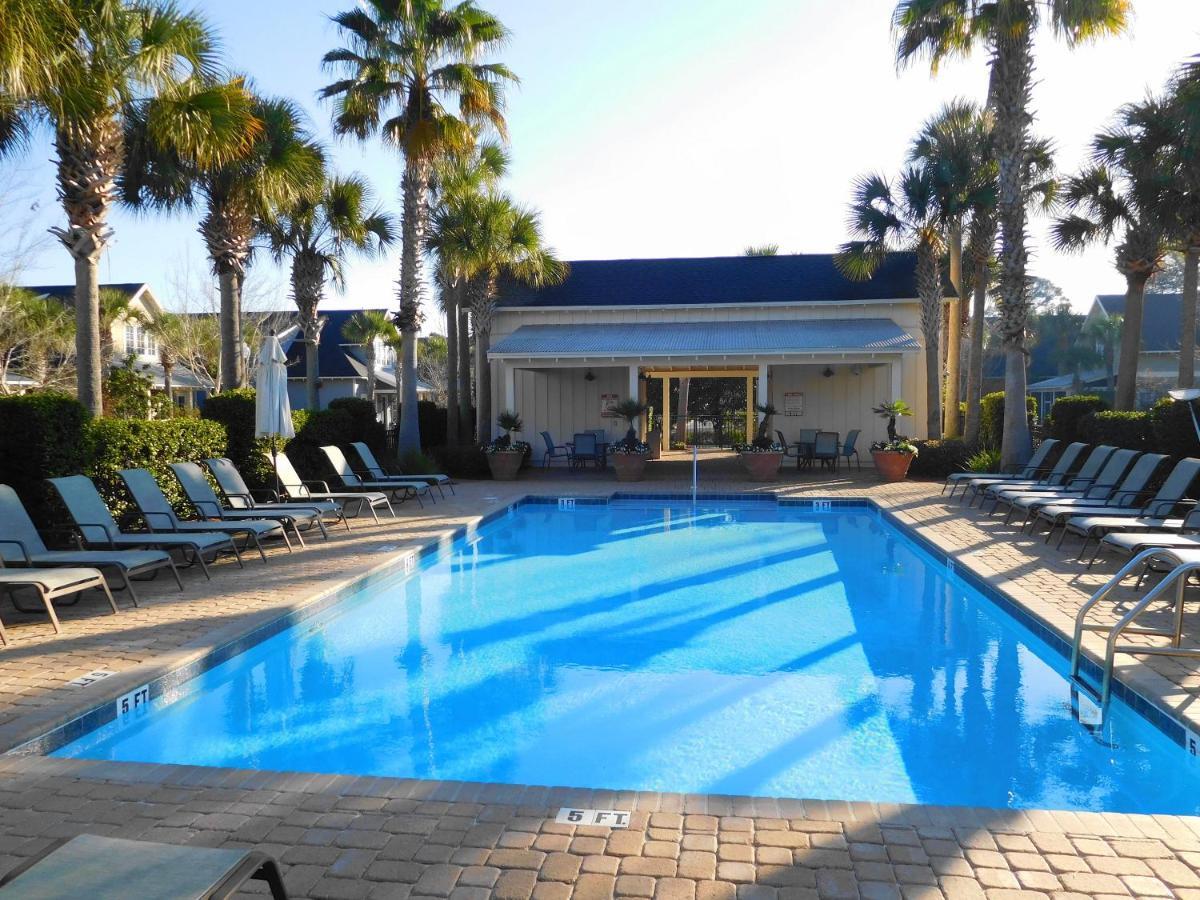 2465 Bungalo Holiday home *