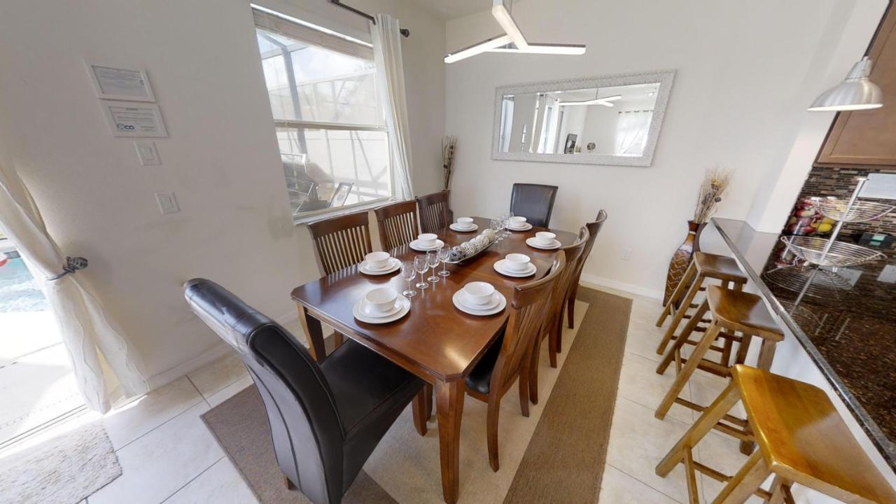Bella Vida 4 Bedroom Vacation With Pool 1515 Holiday home Kissimmee