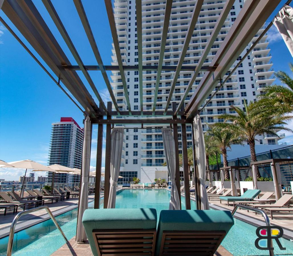 Resort Hyde House Hollywood