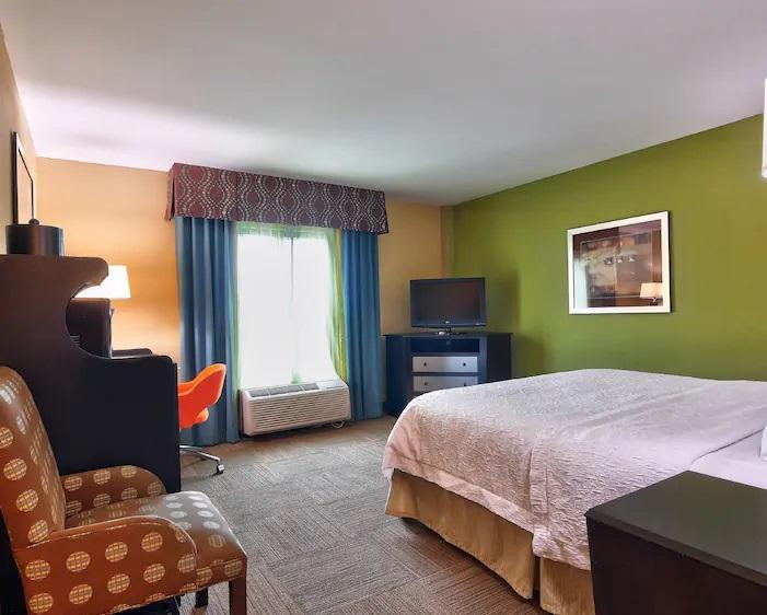 Hotel Hampton & Boulevard/mayo Clinic 3*