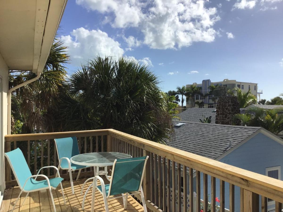 Apartment Barefoot Bungalow *