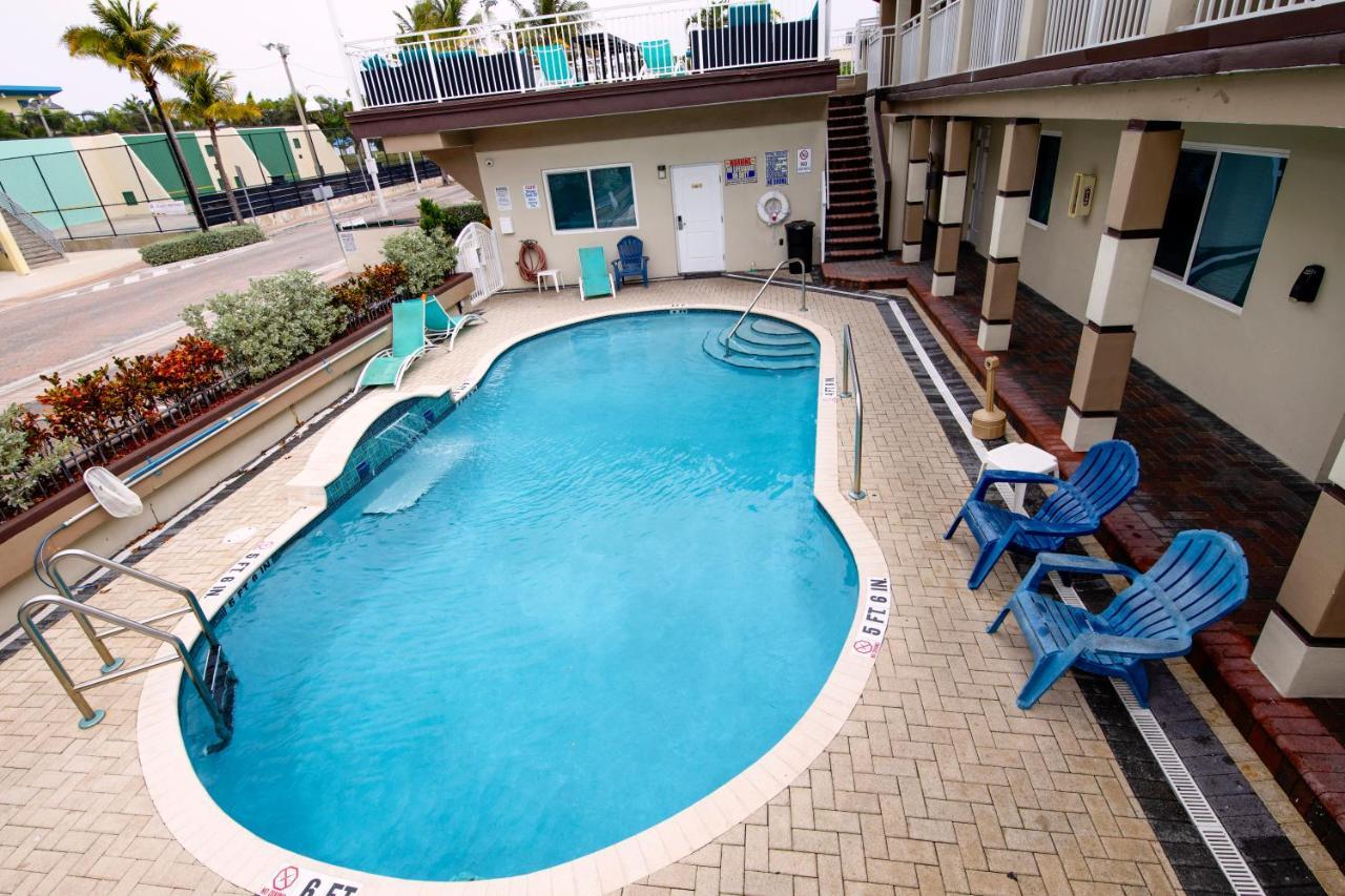 Aparthotel Caribbean Hollywood