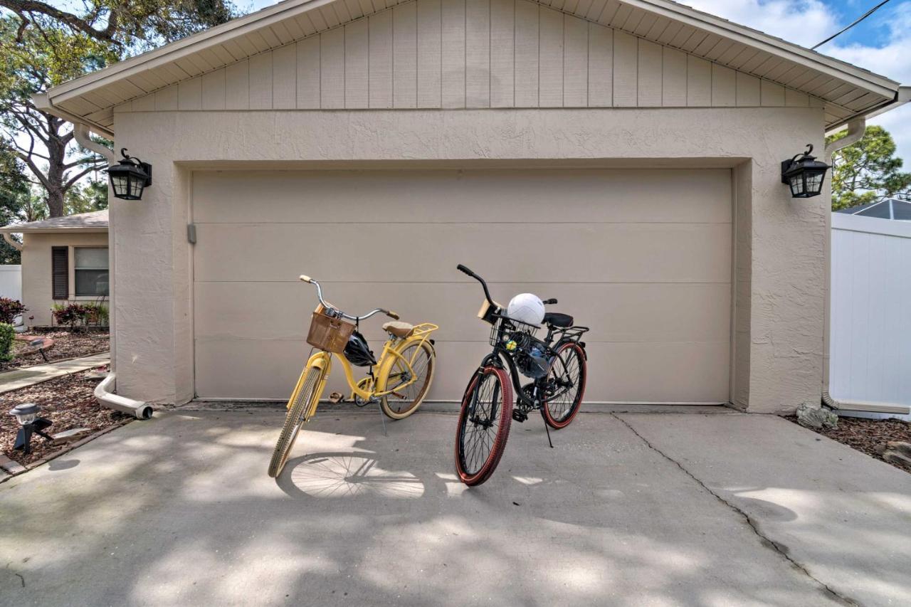 Holiday home Breezy With Private Pool Near Beach! Sarasota