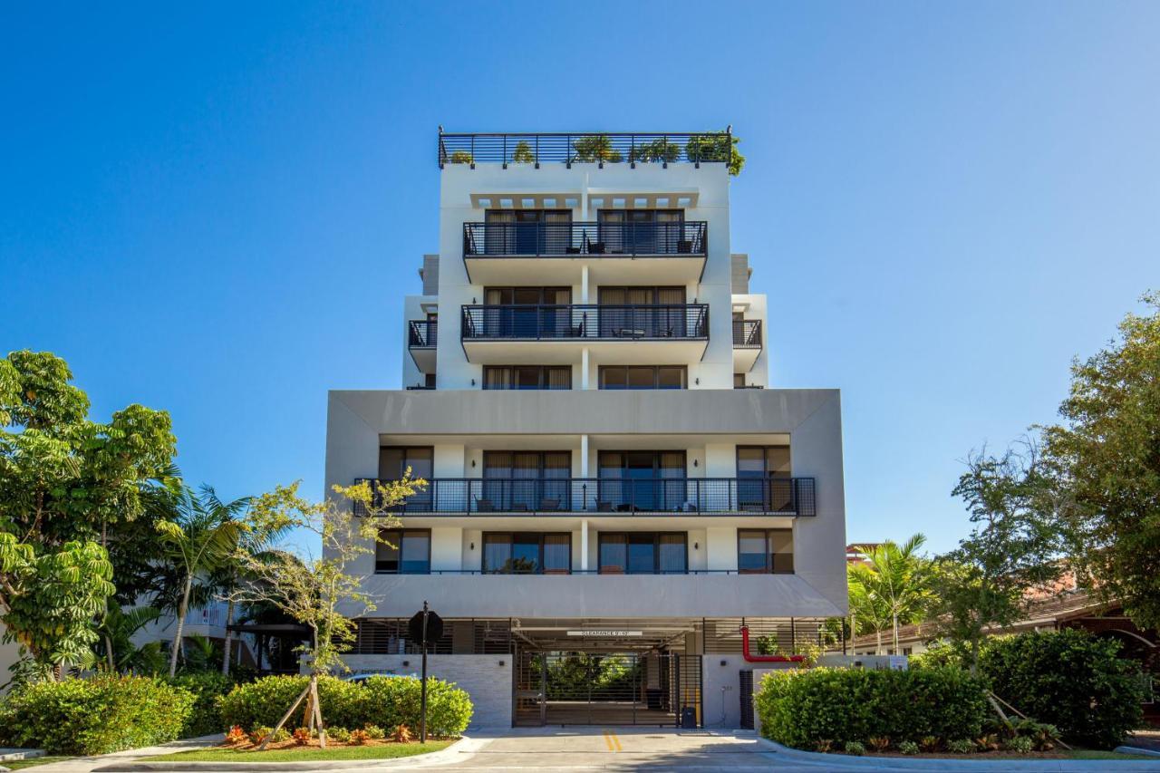 Moderno Residences By Bay Breeze Bay Harbor Islands