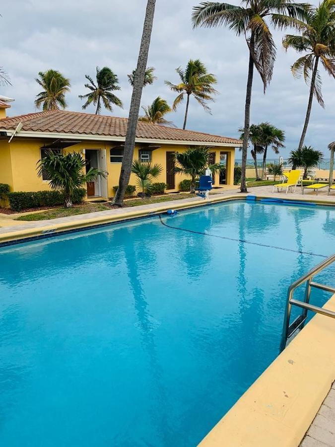 Hotel Ebb Tide