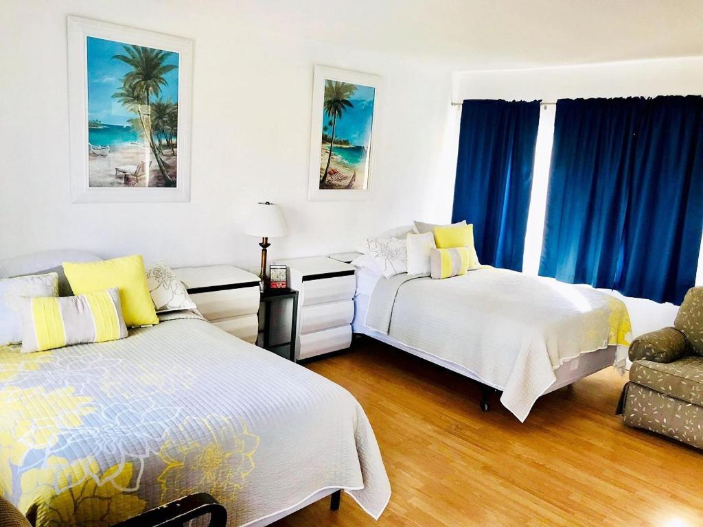 Ebb Tide Hotel 3*