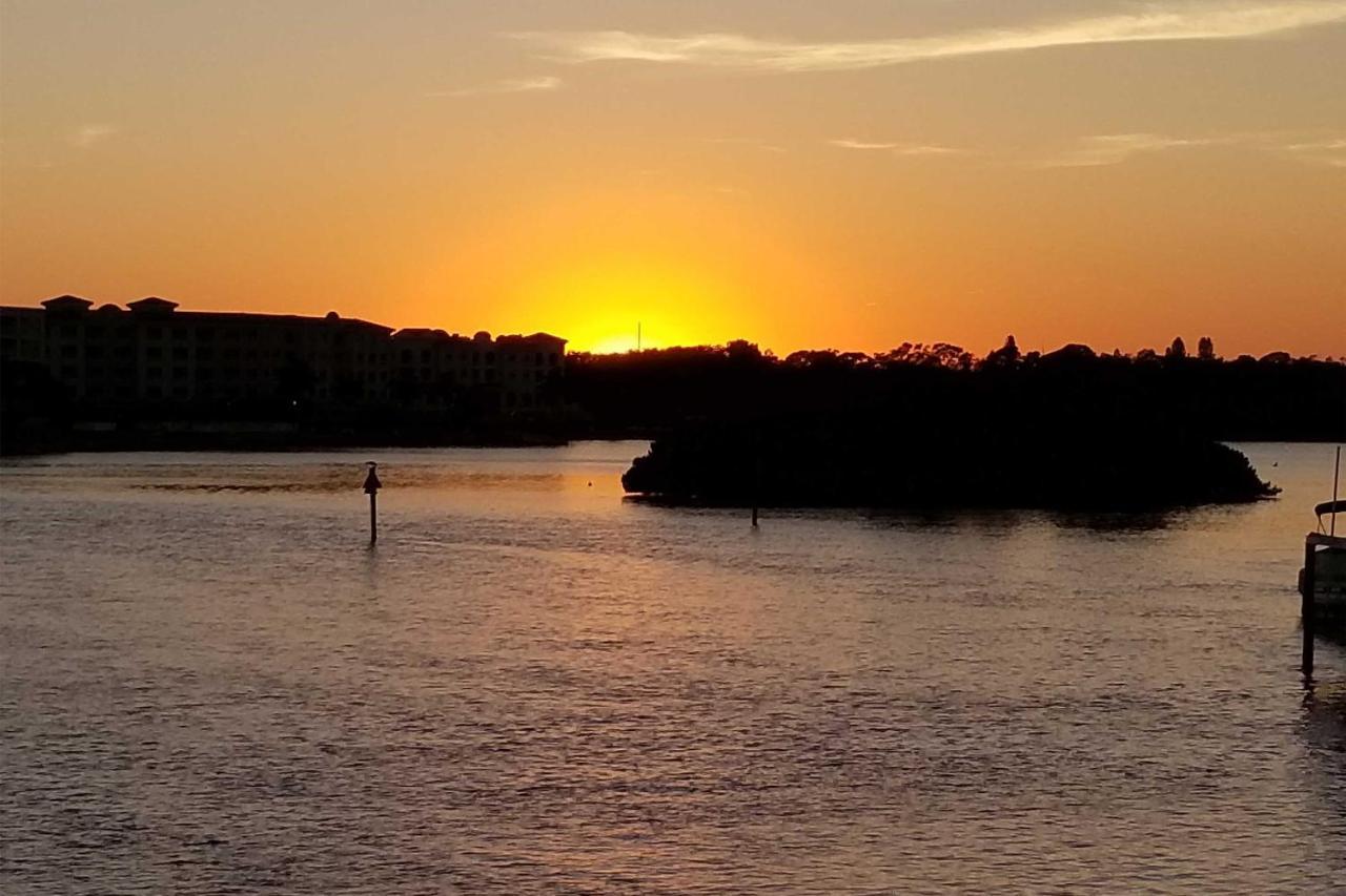 Apartment Bayfront 3 Mi To Downtown St Petersburg