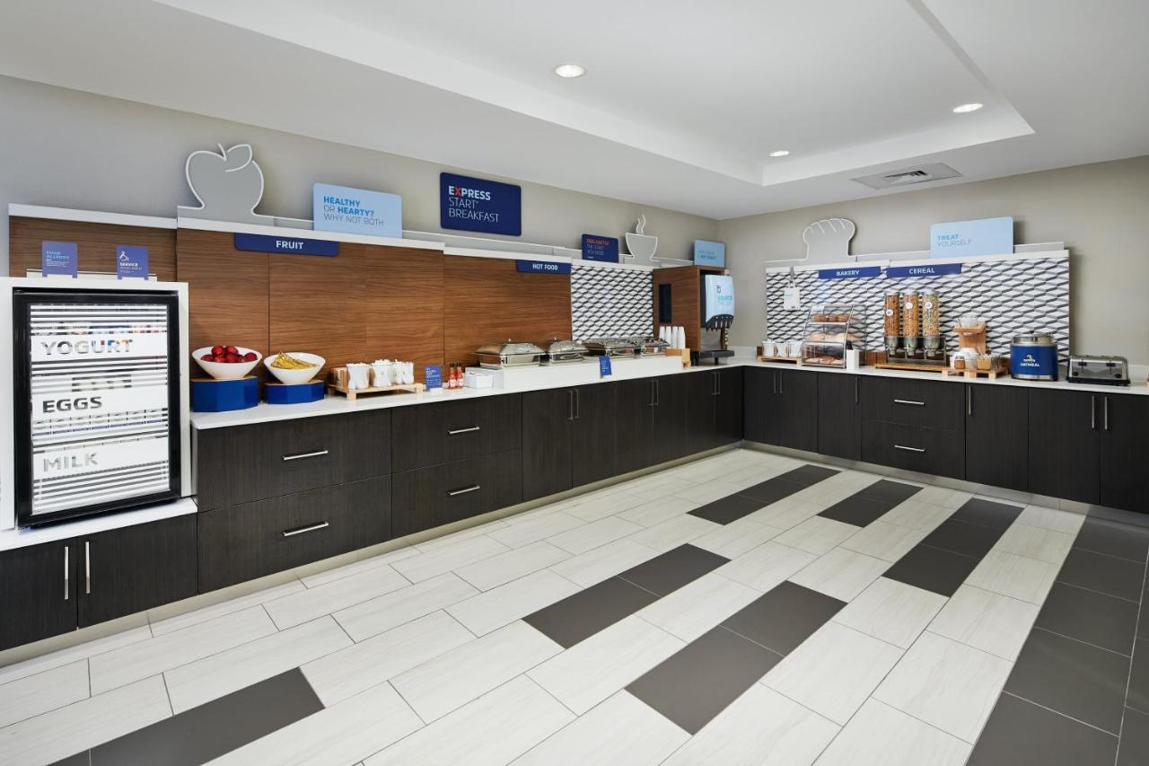 Hotel Express & Pensacola-west Navy Base By Ihg Pensacola
