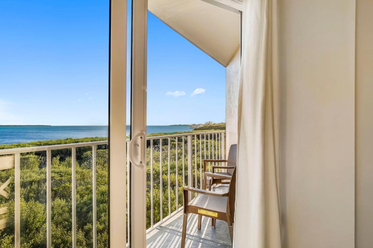 Ocean Pointe At