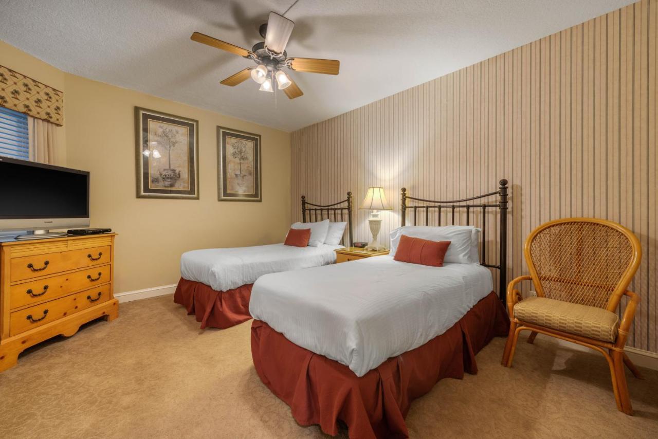 Of Amelia Island *
